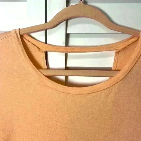 LIVI Crew Neck V-Back Recycled Soft Tank Top Size 18/20 Peach - Picture 2 of 8
